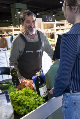 699-biocoop-rouret-piccoline-magasin-bio-caisse-salade.webp