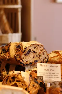 699-biocoop-rouret-piccoline-magasin-bio-pain-figue-boulangerie.webp