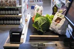 699-biocoop-rouret-piccoline-magasin-bio-panier-caisse.webp