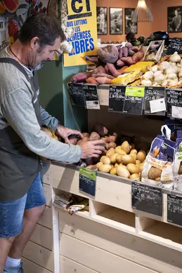 699-biocoop-rouret-piccoline-magasin-bio-patate-prix-engage.webp