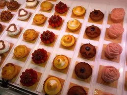 699-biocoop-rouret-piccoline-magasin-bio-tarte-tartelette-patisserie-local.webp